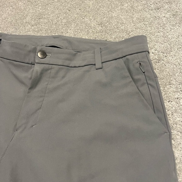 Lululemon Men’s Commission Classic-Fit Pant Grey - Picture 13 of 14